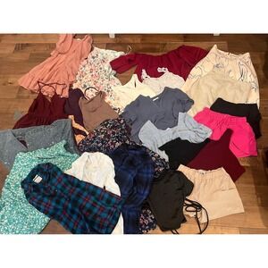 Women's Clothing‎ Resale Lot Bundle Dresses Tops Skirts Variety Styles